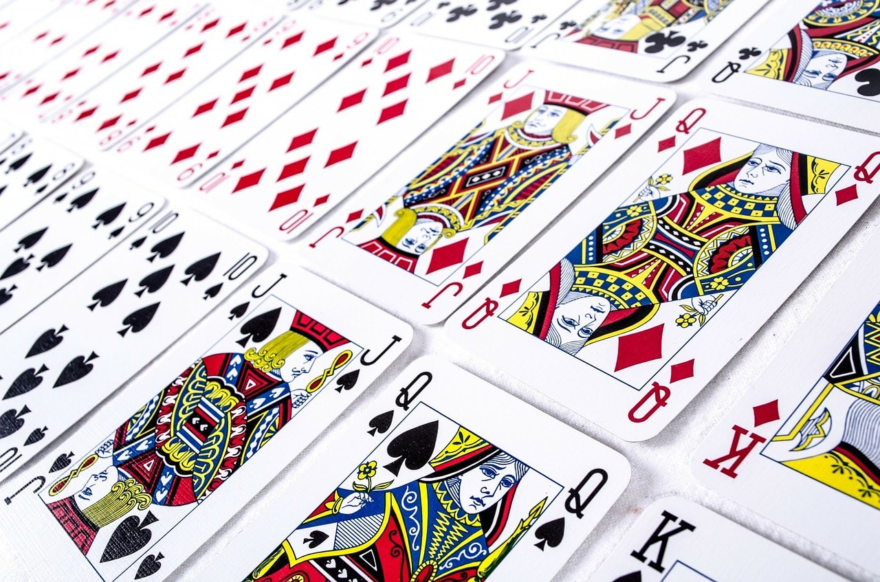 Genetic determinants of thinness and obesity: cards of the same deck