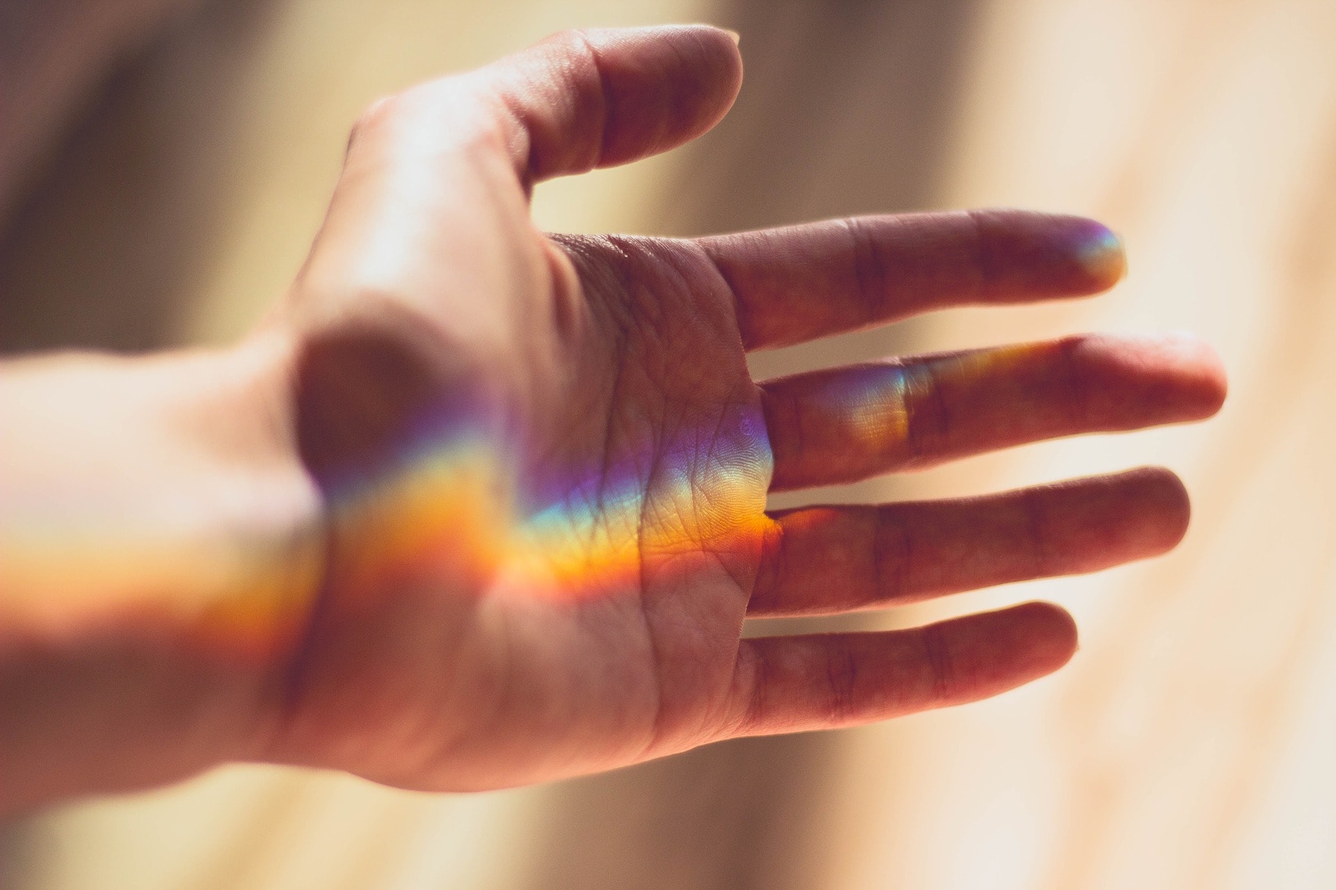 Making non-magnetic photons feel a taste for magnetism
